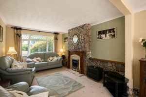 Lounge- click for photo gallery